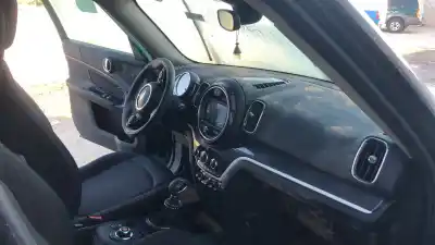 Véhicule à la ferraille mini mini countryman (f60) cooper se all4 de l'année 0 alimenté b38a15a