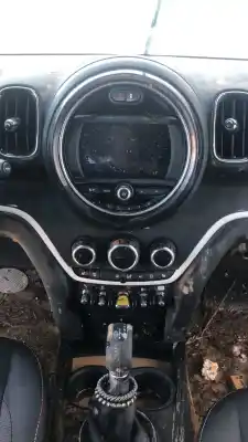 Véhicule à la ferraille mini mini countryman (f60) cooper se all4 de l'année 0 alimenté b38a15a