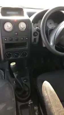 Veículo de Sucata citroen berlingo xtr 1.6 hdi 92 do ano 0 alimentado 9hx