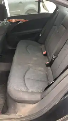 Veicolo di demolizione mercedes-benz clase e w211 berlina e 200 compressor 211.042 dell'anno 0 alimentato m271941