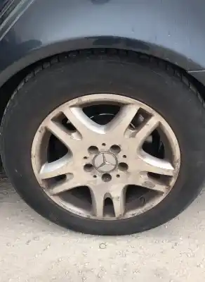 Veicolo di demolizione mercedes-benz clase e w211 berlina e 200 compressor 211.042 dell'anno 0 alimentato m271941