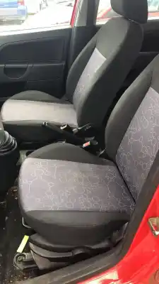 Veículo de Sucata ford fiesta (cbk) ambiente do ano 0 alimentado a9ja