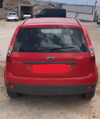 Veículo de Sucata ford fiesta (cbk) ambiente do ano 0 alimentado a9ja