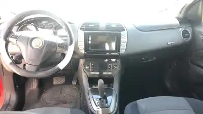 Veicolo di demolizione fiat bravo (198) active 1.6 16v multijet 90 (66 kw) dell'anno 0 alimentato 