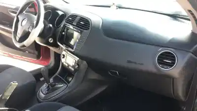 Veicolo di demolizione fiat bravo (198) active 1.6 16v multijet 90 (66 kw) dell'anno 0 alimentato 