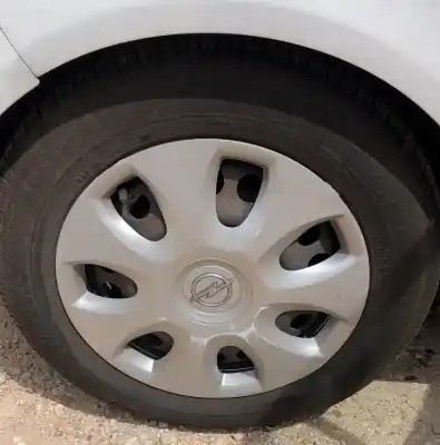 Veículo de Sucata opel zafira b d selective do ano 0 alimentado 