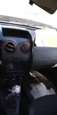 Scrapping Vehicle dacia duster ii comfort 4wd of the year 2017 powered k9k g6