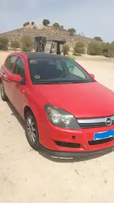 Veículo de Sucata opel astra h gtc h berlina cosmo do ano 0 alimentado 