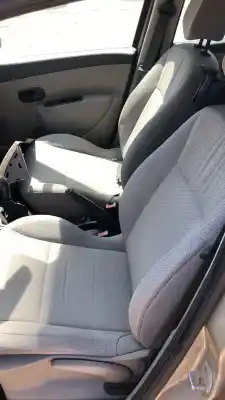 Veículo de Sucata renault clio iii exception do ano 0 alimentado k9k766