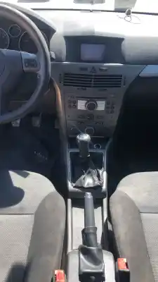 Scrapping Vehicle opel astra 1.6-g-(z16xep)-astra h of the year 0 powered 