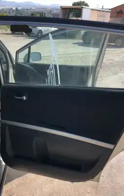 Veículo de Sucata toyota corolla verso (e12) 1.8 linea sol do ano 0 alimentado 1zzfe