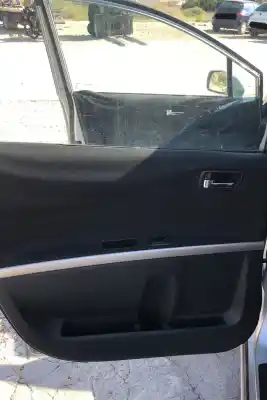 Veículo de Sucata toyota corolla verso (e12) 1.8 linea sol do ano 0 alimentado 1zzfe