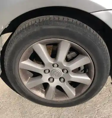 Veículo de Sucata toyota corolla verso (e12) 1.8 linea sol do ano 0 alimentado 1zzfe