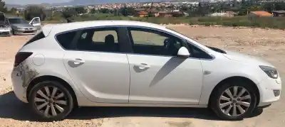 Veículo de Sucata opel astra j lim. astra j do ano 0 alimentado a17dtr