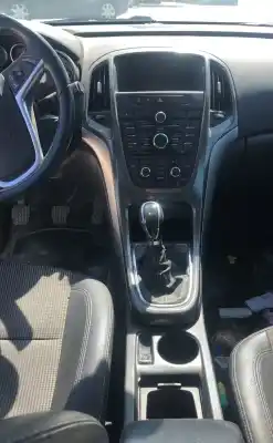 Veículo de Sucata opel astra j lim. astra j do ano 0 alimentado a17dtr