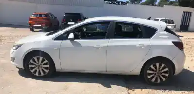 Veículo de Sucata opel astra j lim. astra j do ano 0 alimentado a17dtr