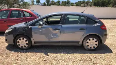 Veículo de Sucata citroen c4 berlina premier do ano 0 alimentado 9hx