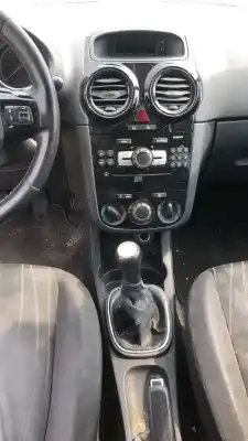 Здавання транспортного засобу opel corsa d corsa d року 0 потужний 