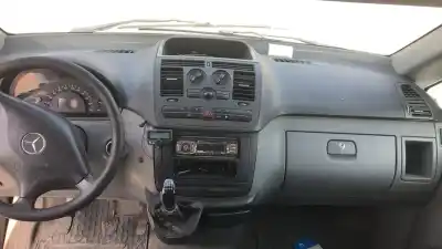 Здавання транспортного засобу clase c vito w639 basic. combi 111 cdi compacto 639.601 року 0 потужний 646982