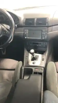 Veículo de Sucata bmw serie 3 touring e46 325i edition advance do ano 0 alimentado 256s 5 g