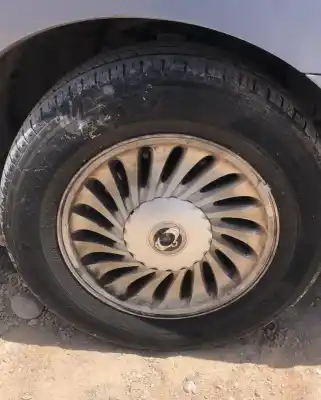 Véhicule à la ferraille ssangyong rodius xdi de l'année 0 alimenté d27dt