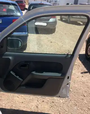 Veículo de Sucata renault clio ii fase ii 1.2 do ano 0 alimentado d7fd7