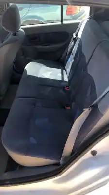 Veículo de Sucata renault clio ii fase ii 1.2 do ano 0 alimentado d7fd7