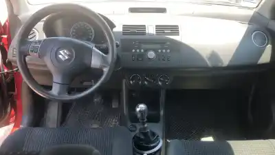 Veicolo di demolizione suzuki swift berlina mz gl 5ptas. dell'anno 0 alimentato z13dt