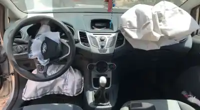 Veículo de Sucata ford fiesta cb1 1.25 16v cat do ano 0 alimentado spja