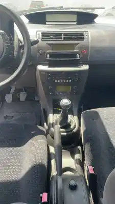 Veículo de Sucata citroen c4 sedan collection do ano 0 alimentado nfu