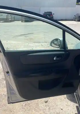 Veículo de Sucata citroen c4 sedan collection do ano 0 alimentado nfu