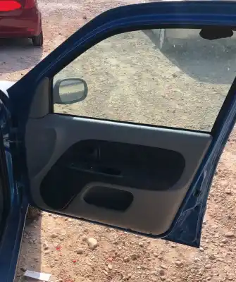 Veículo de Sucata renault clio ii fase ii b cb0 authentique do ano 0 alimentado d4fb7