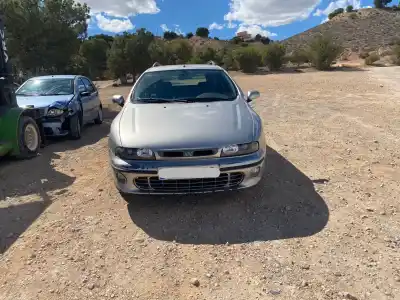 Véhicule à la ferraille FIAT MAREA  de l'année 0 alimenté 182B4000