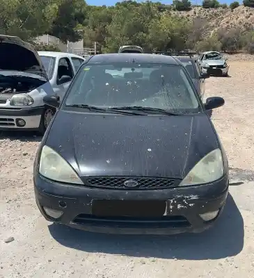 Veículo de Sucata ford focus berlina (cak) ambiente do ano 0 alimentado ffda