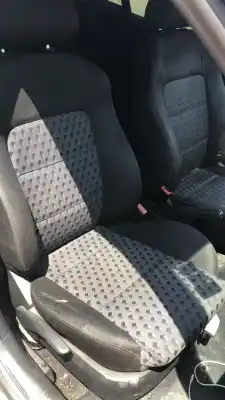 Verschrottungsfahrzeug SEAT LEON (1M1)  des Jahres 0 angetrieben ASV