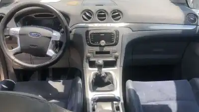 Veículo de Sucata ford smax ca1 titanium do ano 0 alimentado qxwa