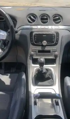 Veículo de Sucata ford smax ca1 titanium do ano 0 alimentado qxwa