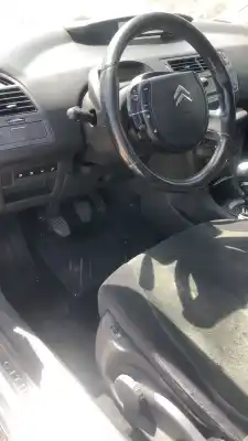 Scrapping Vehicle citroen c4 berlina vtr plus of the year 0 powered 9hy