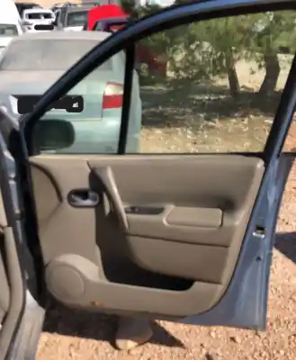 Здавання транспортного засобу renault scenic ii (jm) 1.9 grand confort authentique [1.9 ltr. - 88 kw dci diesel] року 0 потужний f9q d8