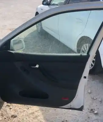 Здавання транспортного засобу seat leon (1m1) 1.9 tdi року 0 потужний alh
