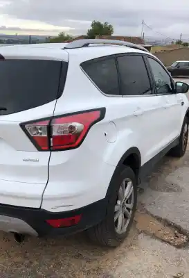 Здавання транспортного засобу ford kuga ii (dm2) 1.5 ecoboost року 0 потужний bnmb