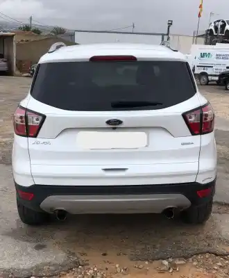 Здавання транспортного засобу ford kuga ii (dm2) 1.5 ecoboost року 0 потужний bnmb