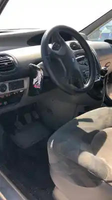 Здавання транспортного засобу citroen xsara picasso (n68) 2.0 hdi року 0 потужний rhy