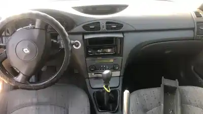 Scrapping Vehicle renault laguna ii bg0 authentique of the year 0 powered f9qc6