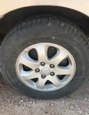 Véhicule à la ferraille kia magentis 2.9 cdri ex de l'année 0 alimenté j3