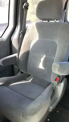 Véhicule à la ferraille kia magentis 2.9 cdri ex de l'année 0 alimenté j3