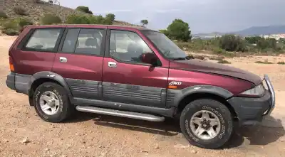 Veículo de Sucata ssangyong musso 2.9 d do ano 0 alimentado om602 Veículo de Sucata ssangyong musso 2.9 d do ano 0 alimentado om602