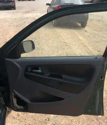 Scrapping Vehicle seat cordoba berlina (6k2) stella of the year 0 powered agr