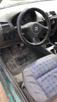 Scrapping Vehicle seat cordoba berlina (6k2) stella of the year 0 powered agr