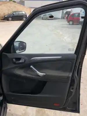 Veículo de Sucata ford smax ca1 titanium do ano 0 alimentado 